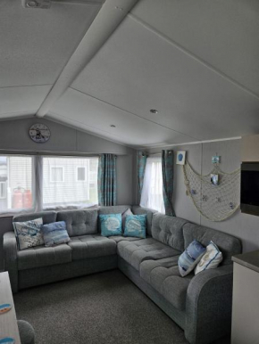 Haven Kent Coast Allhallows sleeps 8
